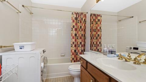 630 W Paddock Dr, Wheeling, IL 60090 photo 14