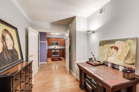 807 Davis St #710, Evanston, IL 60201 photo 13