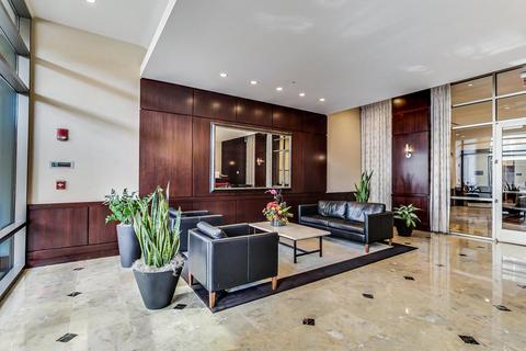 807 Davis St #710, Evanston, IL 60201 photo 20