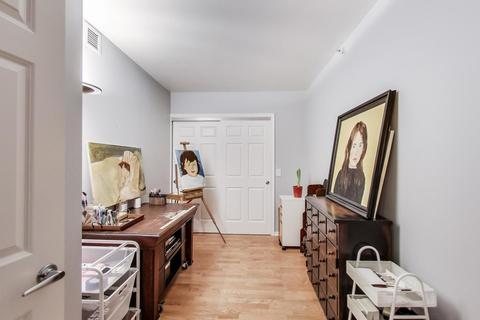 807 Davis St #710, Evanston, IL 60201 photo 12