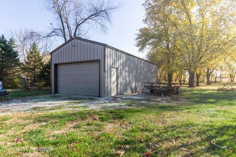 2893 E Township Rd 407, Sheldon, IL 60966 photo 12