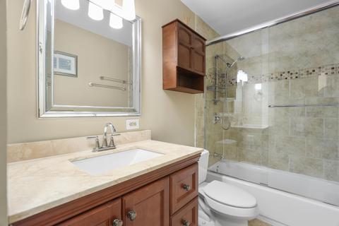 1165 Hassell Rd, Hoffman Estates, IL 60169 photo 14