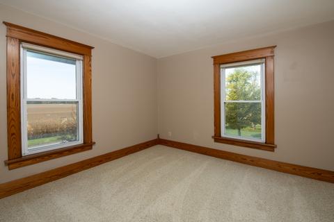 18319 Ridott Rd, Pecatonica, IL 61063 photo 24