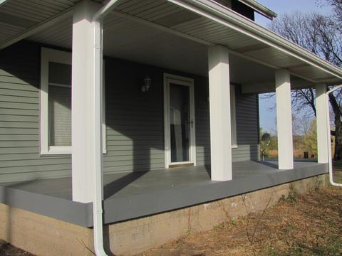 18319 Ridott Rd, Pecatonica, IL 61063 photo 2