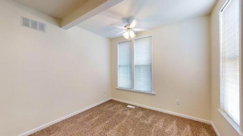 318 E Locust St, Bloomington, IL 61701 photo 20