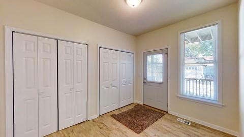 318 E Locust St, Bloomington, IL 61701 photo 29