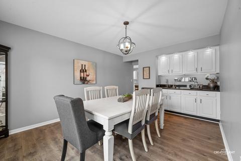 858 Kent Cir, Bartlett, IL 60103 photo 8
