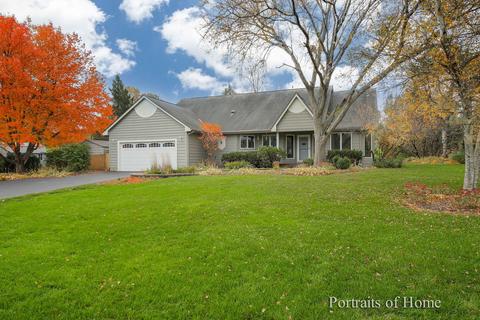 39 W237 Hogan Hl, Elgin, IL 60124 photo 1