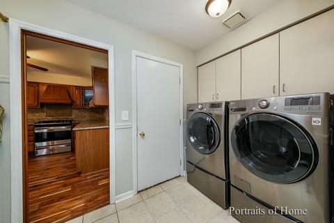 39 W237 Hogan Hl, Elgin, IL 60124 photo 14
