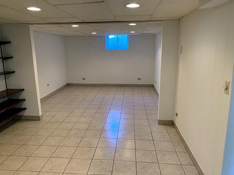 175 N Mount Prospect Rd, Des Plaines, IL 60016 photo 14