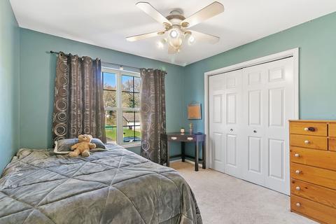 3903 Anne St, Mchenry, IL 60050 photo 14