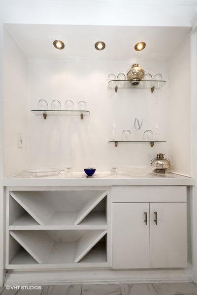 30 E Huron St #5004, Chicago, IL 60611 photo 5