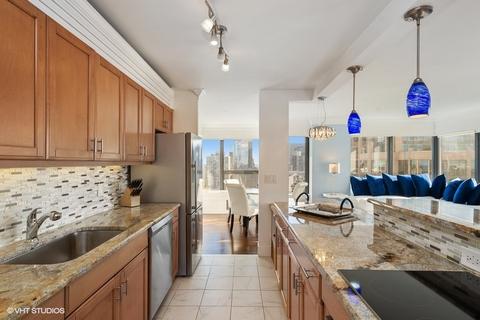 30 E Huron St #5004, Chicago, IL 60611 photo 4