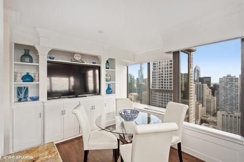 30 E Huron St #5004, Chicago, IL 60611 photo 6