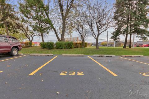 2400 Algonquin Rd #13, Rolling Meadows, IL 60008 photo 20