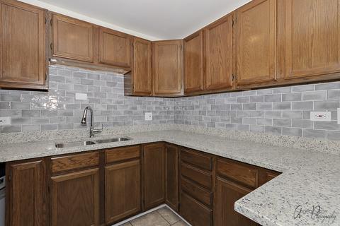 2400 Algonquin Rd #13, Rolling Meadows, IL 60008 photo 10