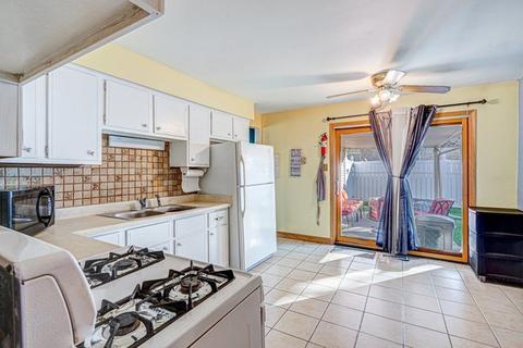 19210 Sherman St, Lansing, IL 60438 photo 11