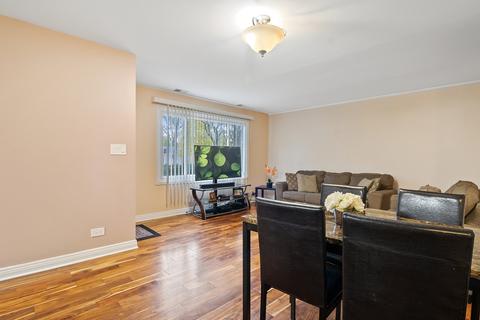 223 Cindy Ln, Wheeling, IL 60090 photo 9