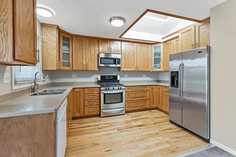1171 Independence Dr, Bartlett, IL 60103 photo 7