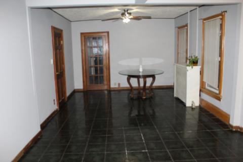 312 Watson St, Aurora, IL 60505 photo 2