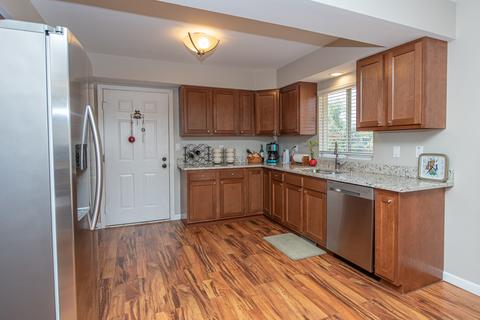 16008 S George Ct, Plainfield, IL 60586 photo 7