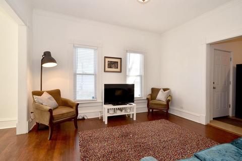 311 Orange St, Elgin, IL 60123 photo 2