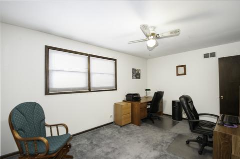 8035 S Oketo Ave, Bridgeview, IL 60455 photo 12