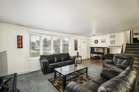 8035 S Oketo Ave, Bridgeview, IL 60455 photo 5