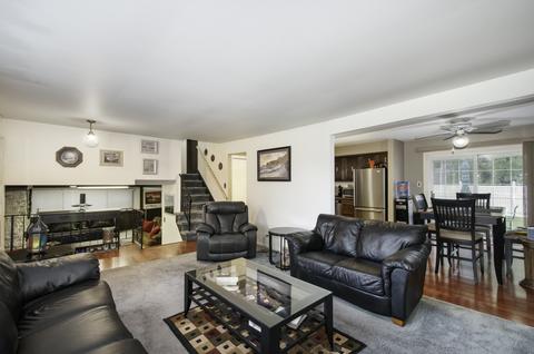 8035 S Oketo Ave, Bridgeview, IL 60455 photo 6