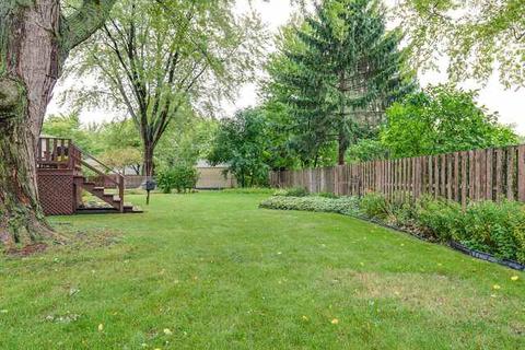 672 Madelyn Dr, Des Plaines, IL 60016 photo 25