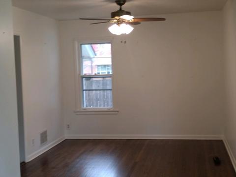 159 Moseley St, Elgin, IL 60123 photo 2