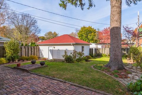 1804 E Jackson St, Bloomington, IL 61701 photo 27