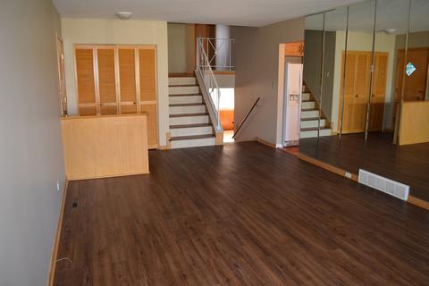 51 E Millers Rd, Des Plaines, IL 60016 photo 7