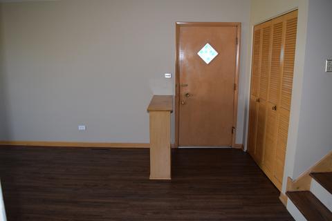 51 E Millers Rd, Des Plaines, IL 60016 photo 2