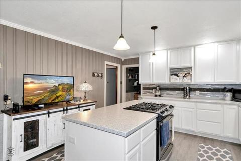 1260 Justine Dr, Kankakee, IL 60901 photo 4