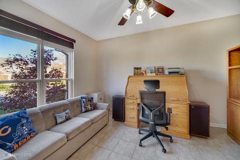 1462 Saddleridge Pl, Bartlett, IL 60103 photo 9