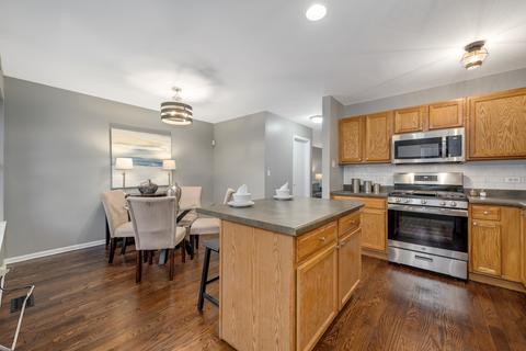 1511 E 72nd Pl, Chicago, IL 60619 photo 8