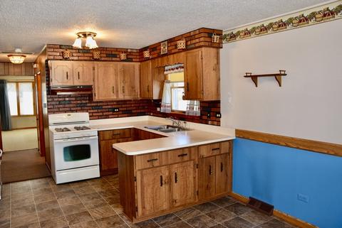 3203 Morgan St, Steger, IL 60475 photo 9