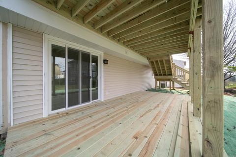 5198 Chambers Dr, Hoffman Estates, IL 60010 photo 25