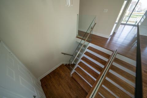 5198 Chambers Dr, Hoffman Estates, IL 60010 photo 4
