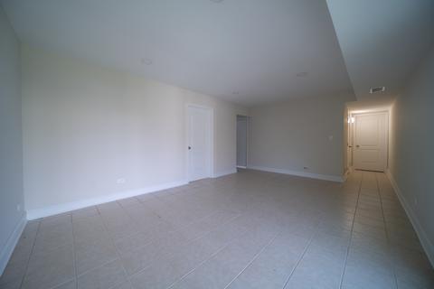 5198 Chambers Dr, Hoffman Estates, IL 60010 photo 18