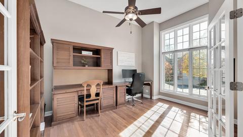 2070 Windham Cir, Wheaton, IL 60187 photo 4