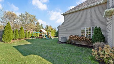 2070 Windham Cir, Wheaton, IL 60187 photo 38