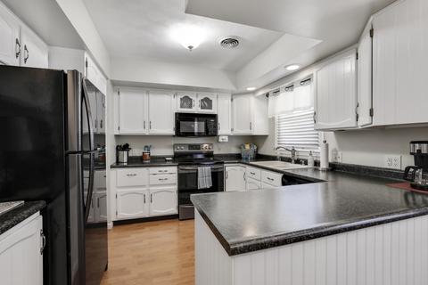 407 S Bryan St, Sidney, IL 61877 photo 7