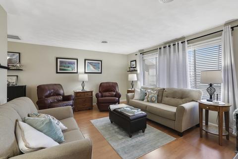 407 S Bryan St, Sidney, IL 61877 photo 5