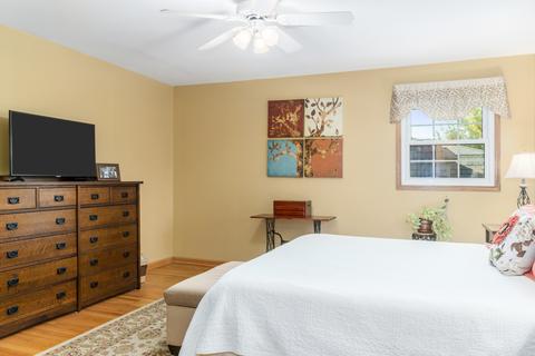 2024 Glencoe St, Wheaton, IL 60187 photo 15