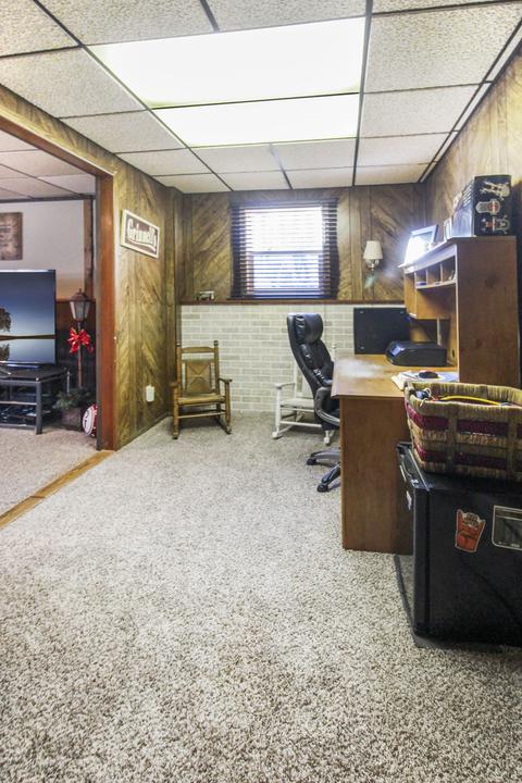 2119 Sunset Dr, Freeport, IL 61032 photo 33
