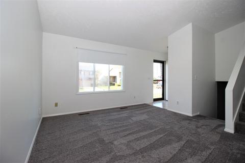 3 Starlight Ct, Bloomington, IL 61704 photo 3