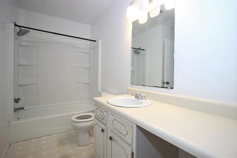 3 Starlight Ct, Bloomington, IL 61704 photo 7