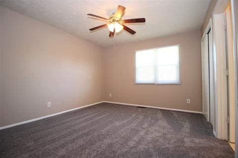 3 Starlight Ct, Bloomington, IL 61704 photo 8